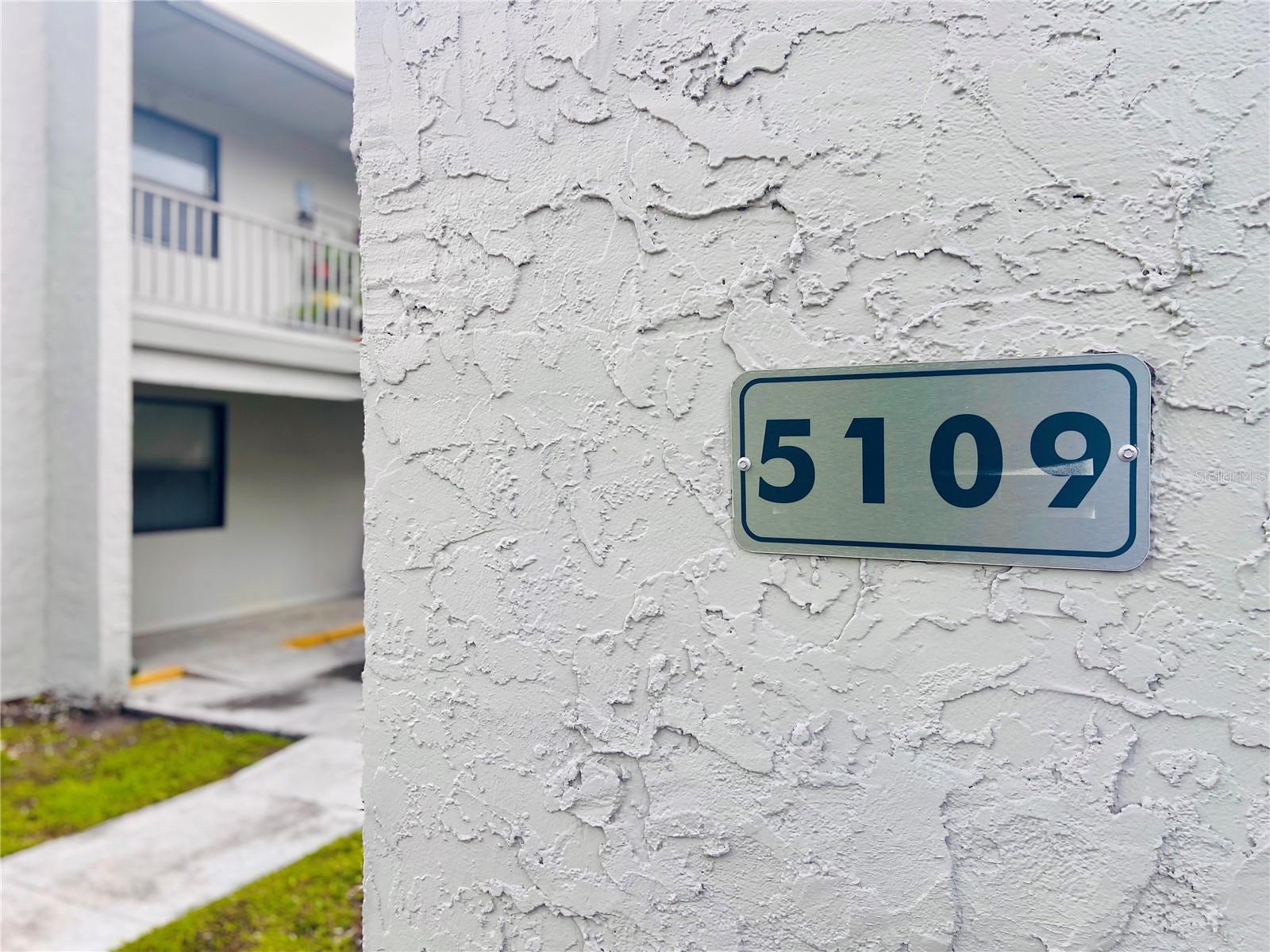 Photo of Listing #O6343119