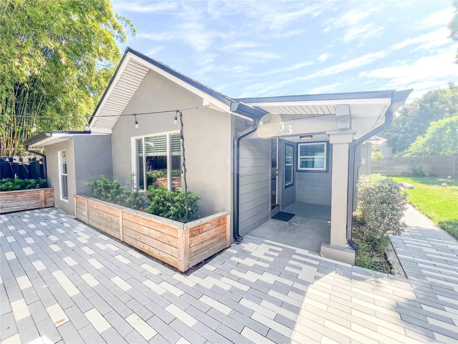 Photo of Listing #O6346214