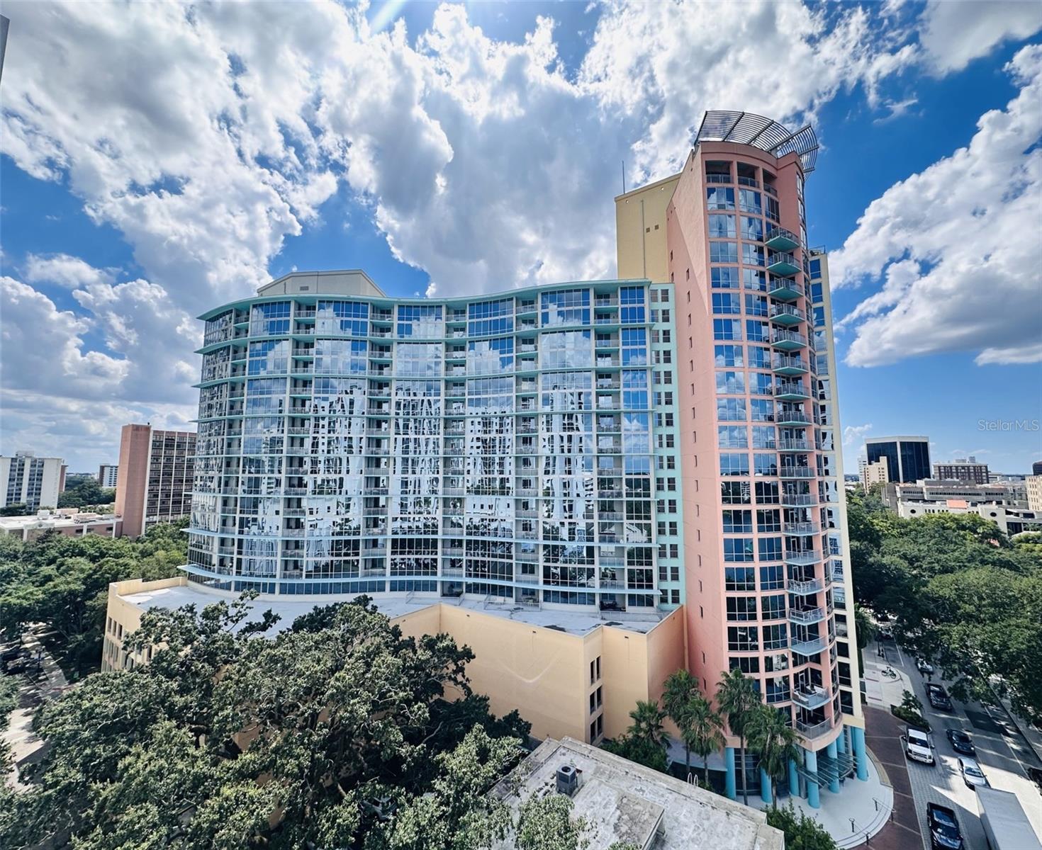 Photo of Listing #O6347613