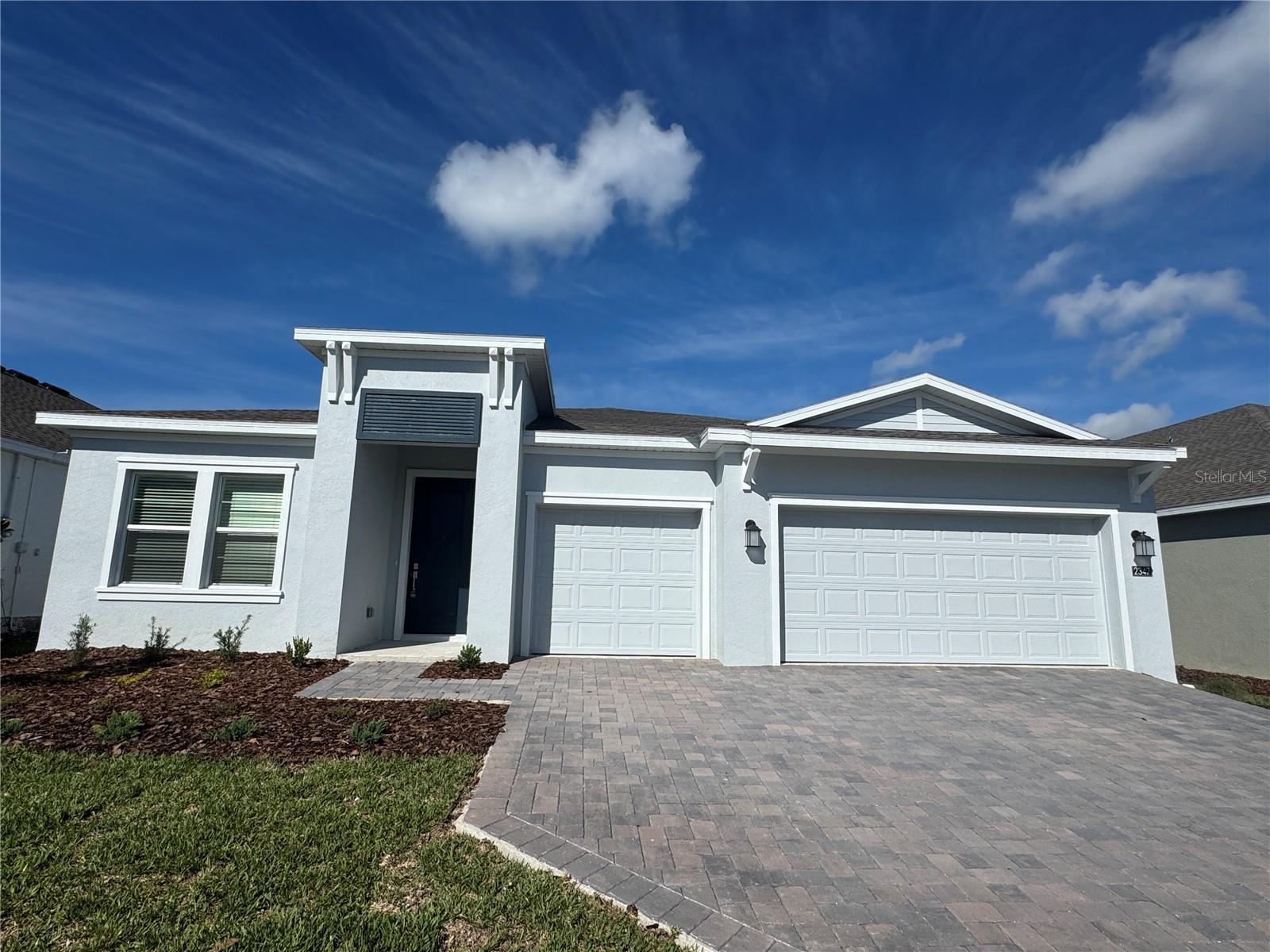 Photo of Listing #O6348157