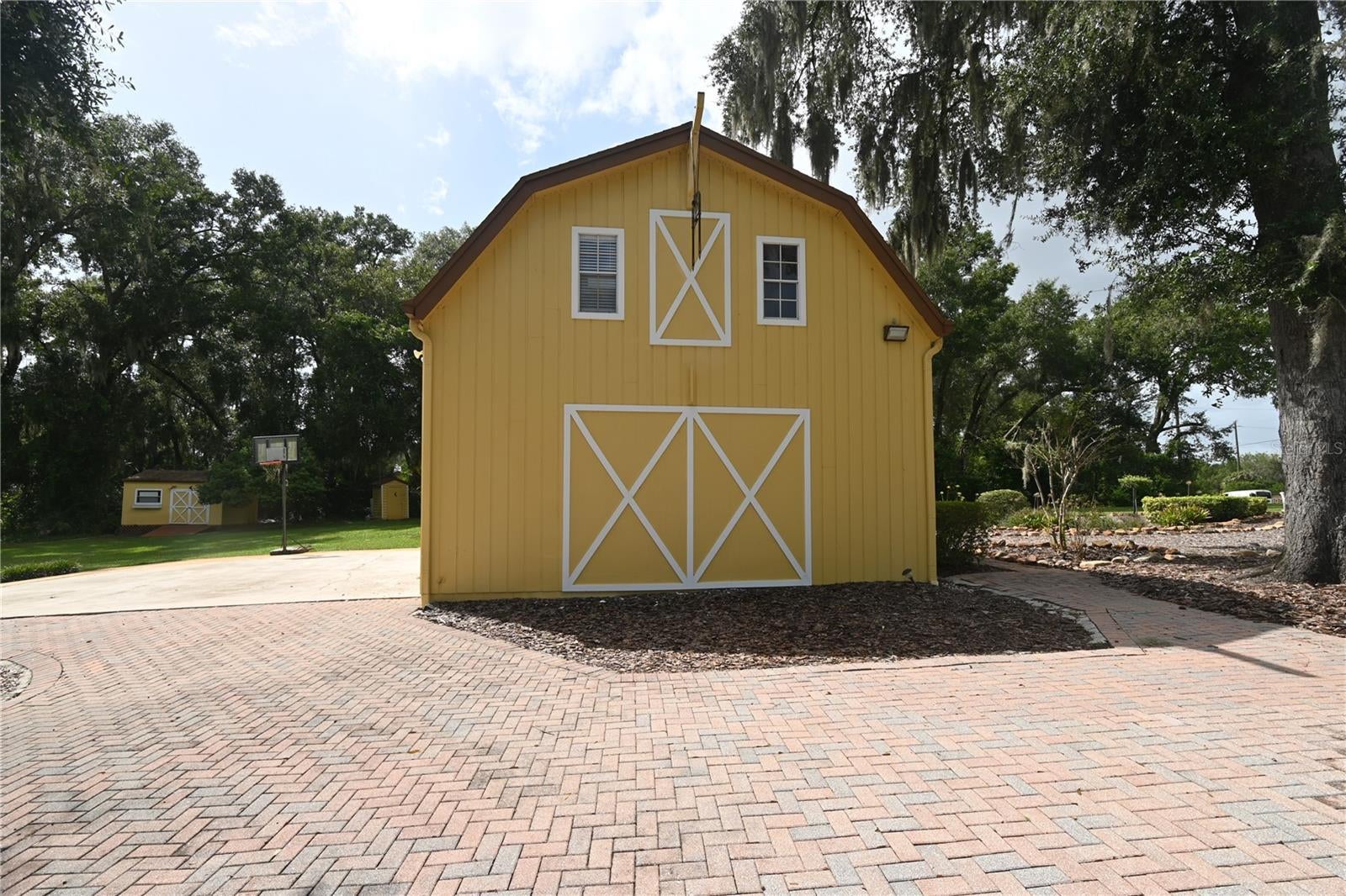 Photo of Listing #O6349180