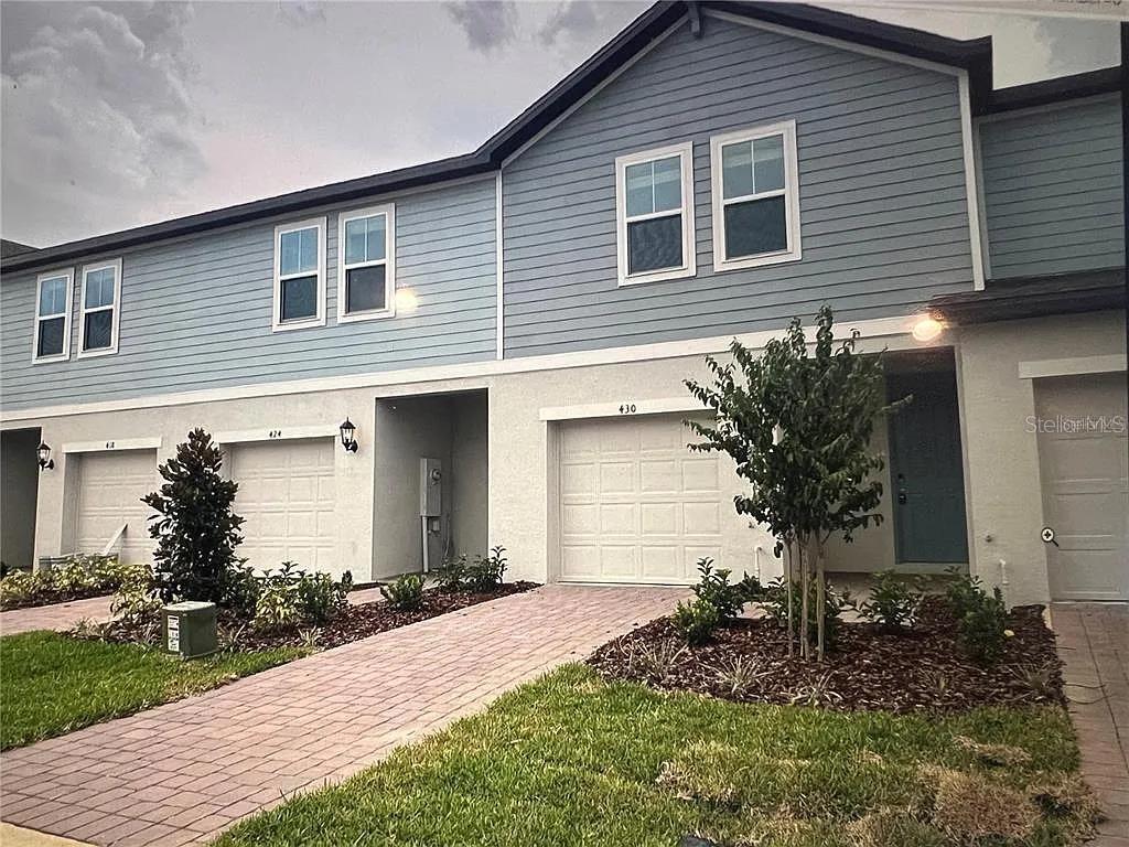 Photo of Listing #O6349566