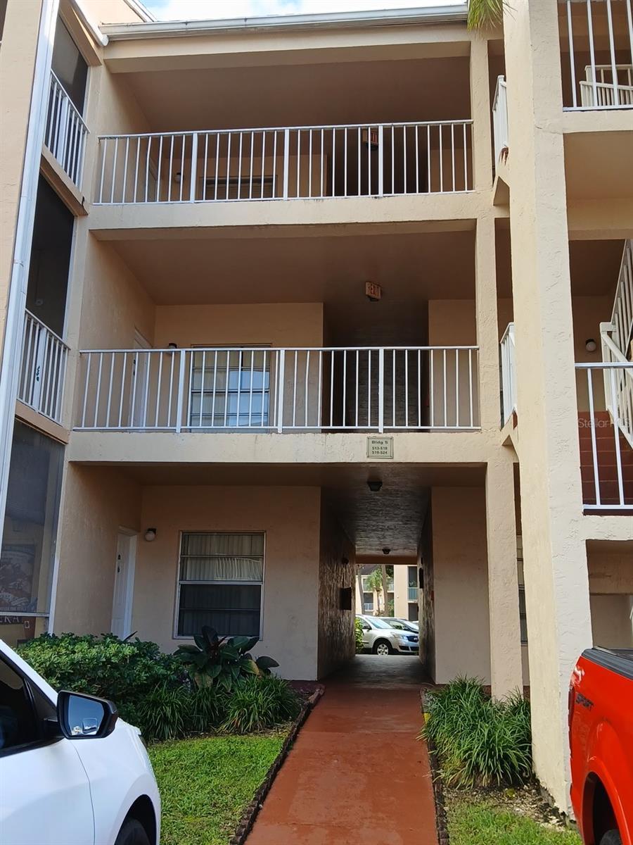 Photo of Listing #O6351621