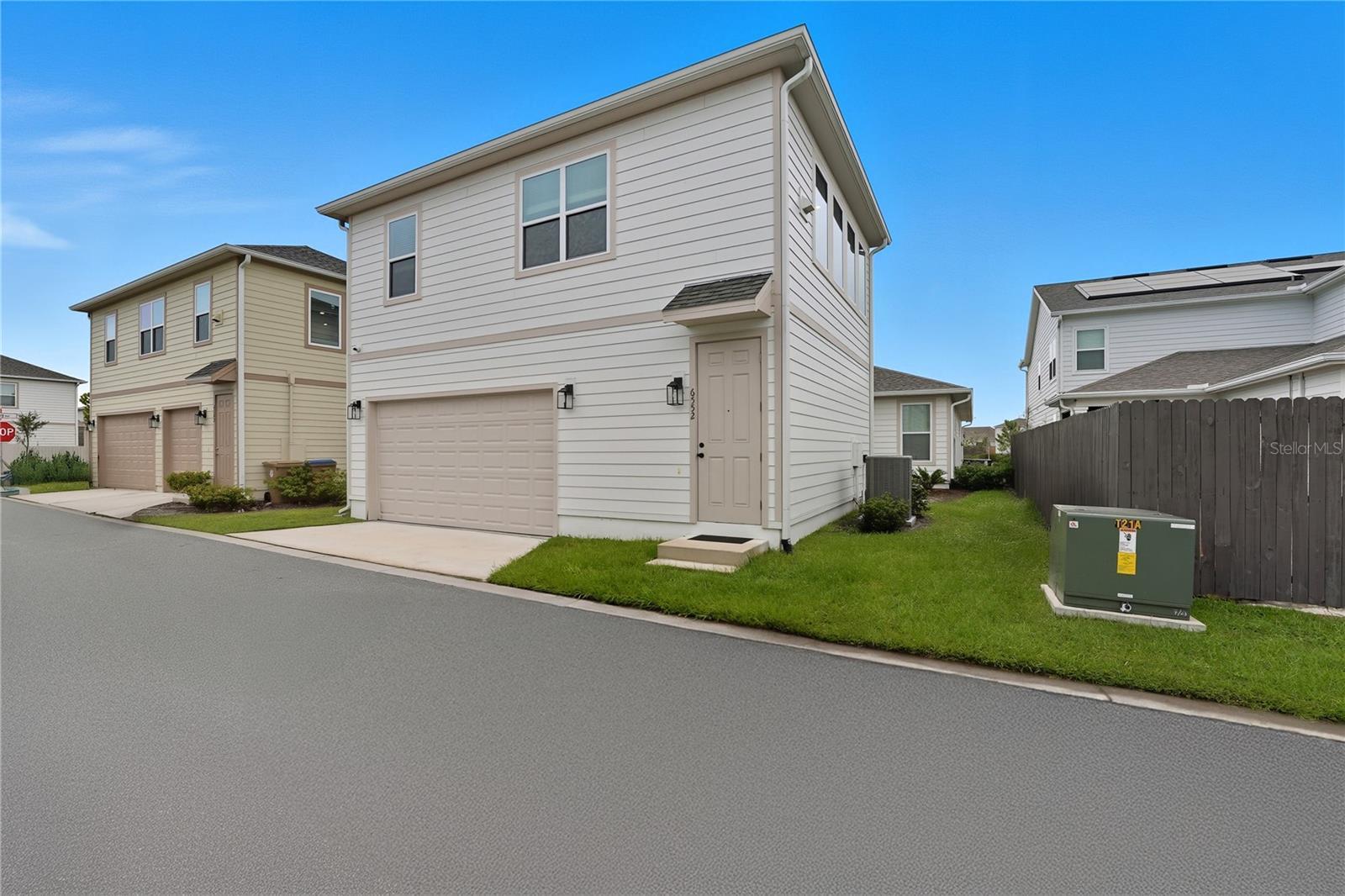 Photo of Listing #O6352050