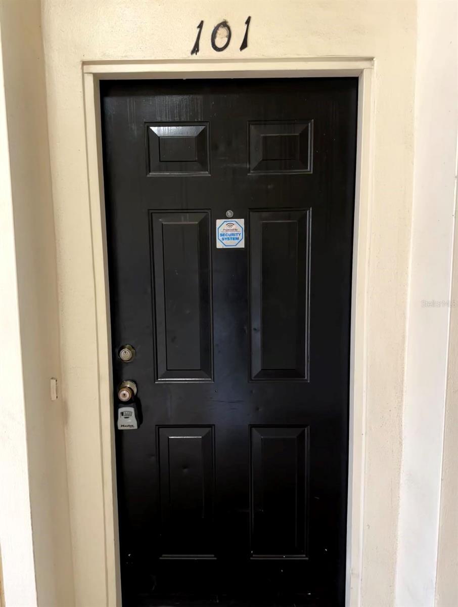 Photo of Listing #O6352376