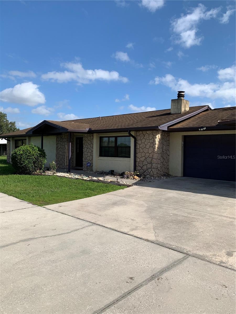 Photo of Listing #O6352766