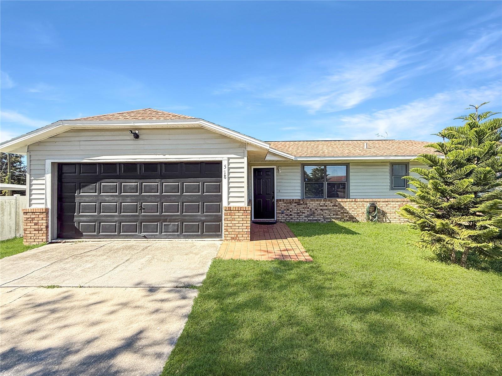 Photo of Listing #O6353232