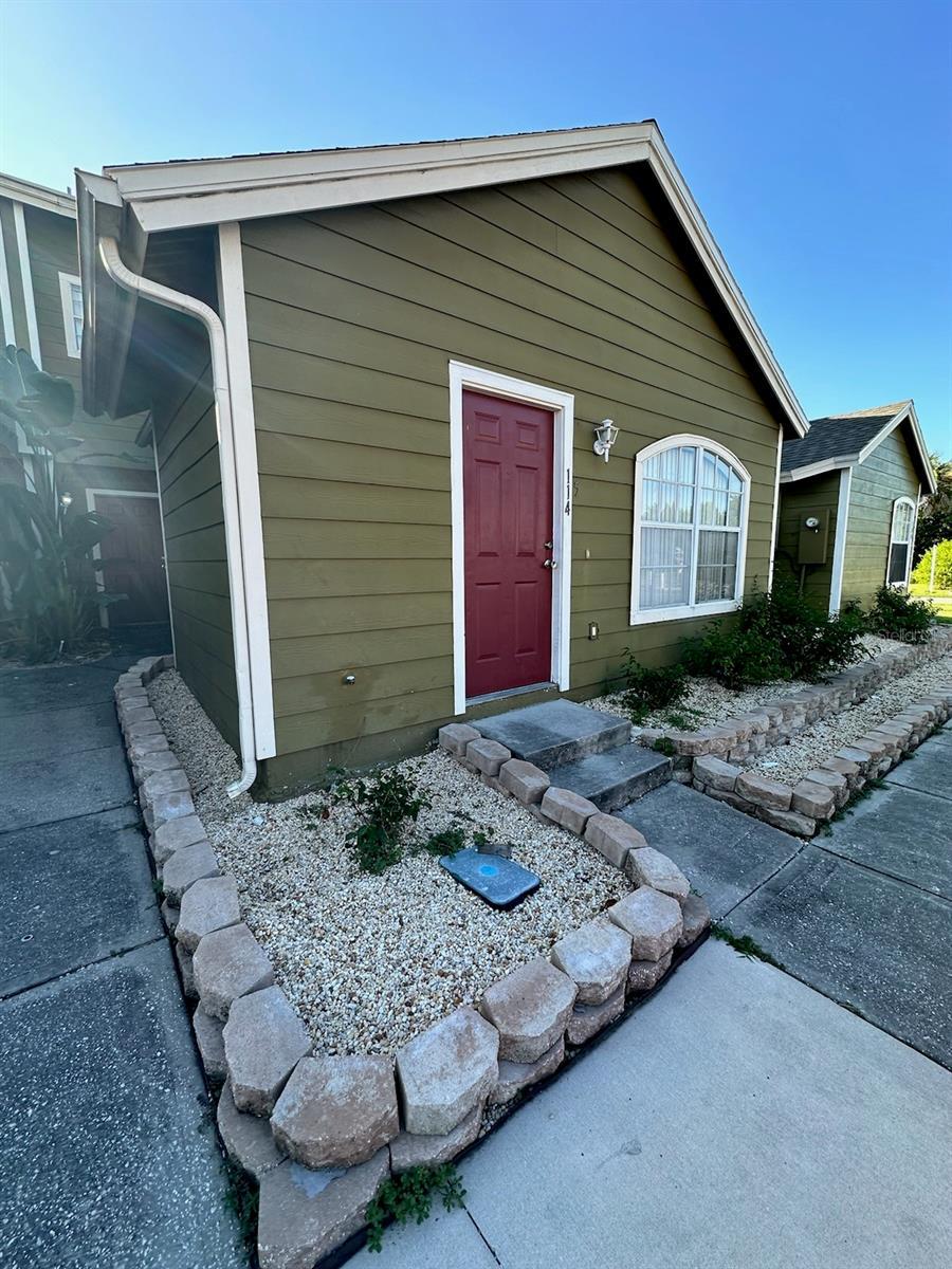 Photo of Listing #O6356090