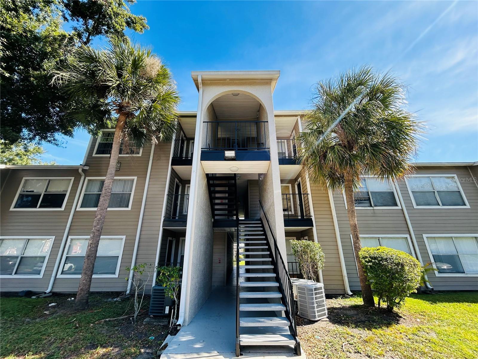 Photo of Listing #O6356736