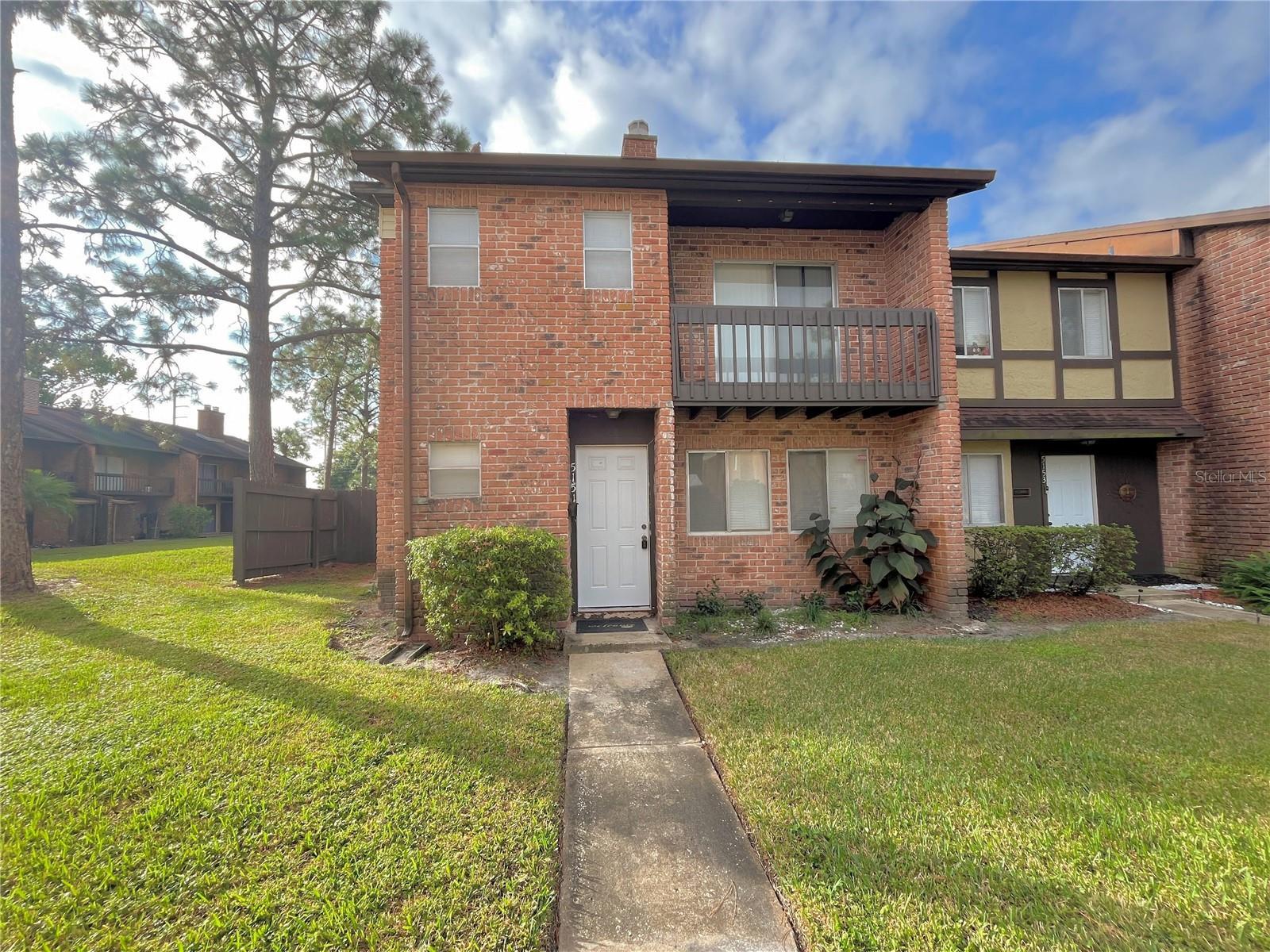 Photo of Listing #O6357077