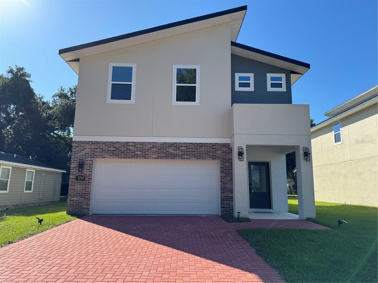 Photo of Listing #O6357611