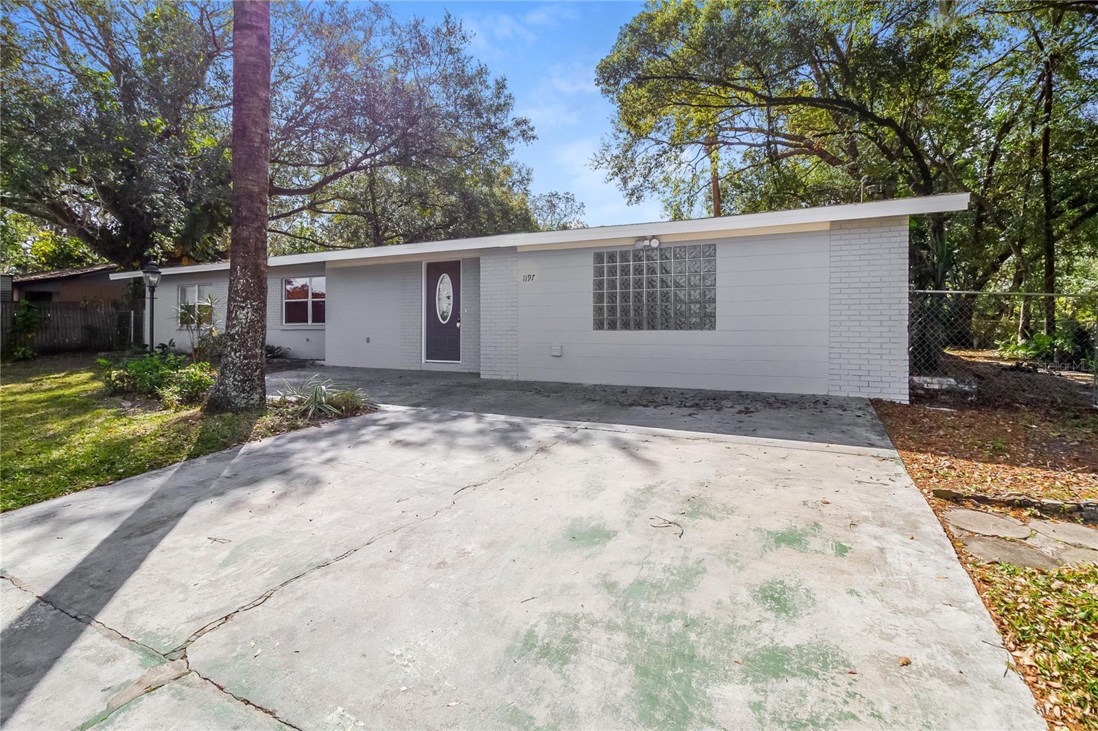 Photo of Listing #O6360356