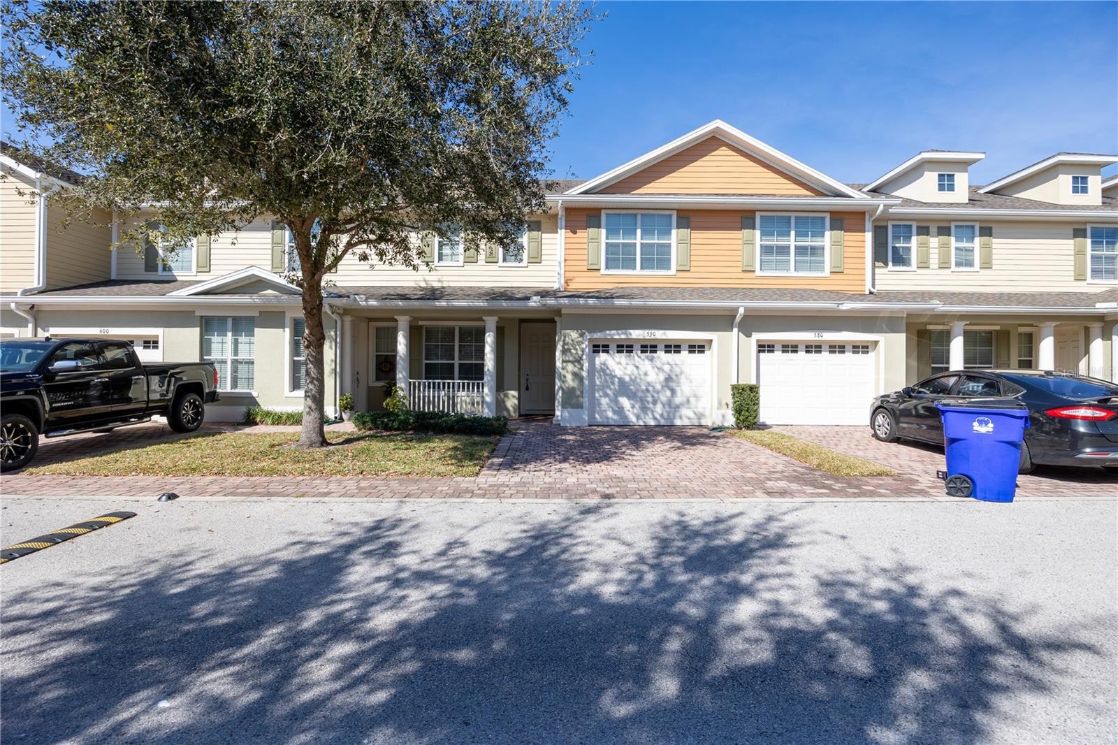 Photo of Listing #O6360714