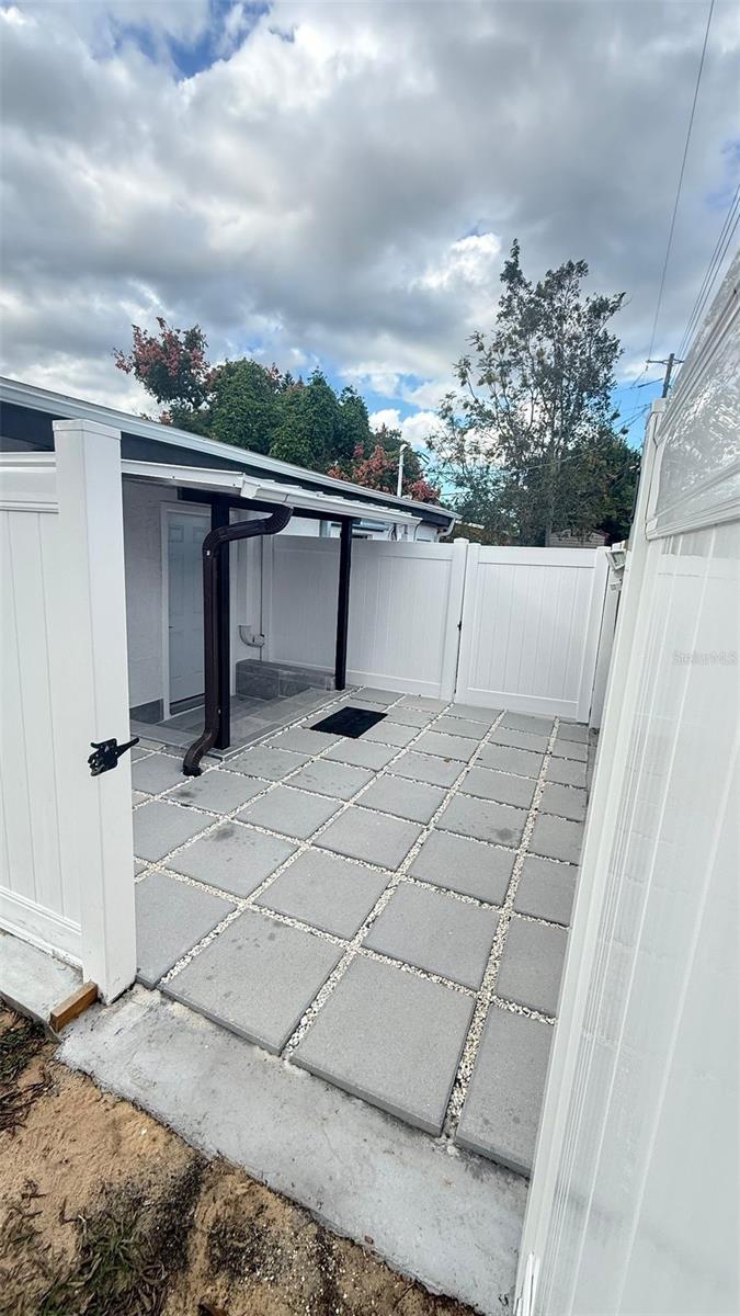 Photo of Listing #O6361166