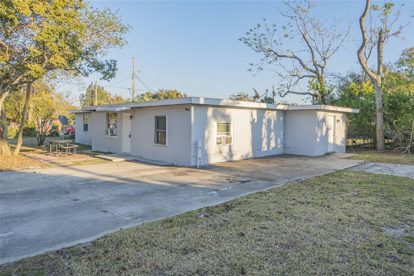 Photo of Listing #O6364323