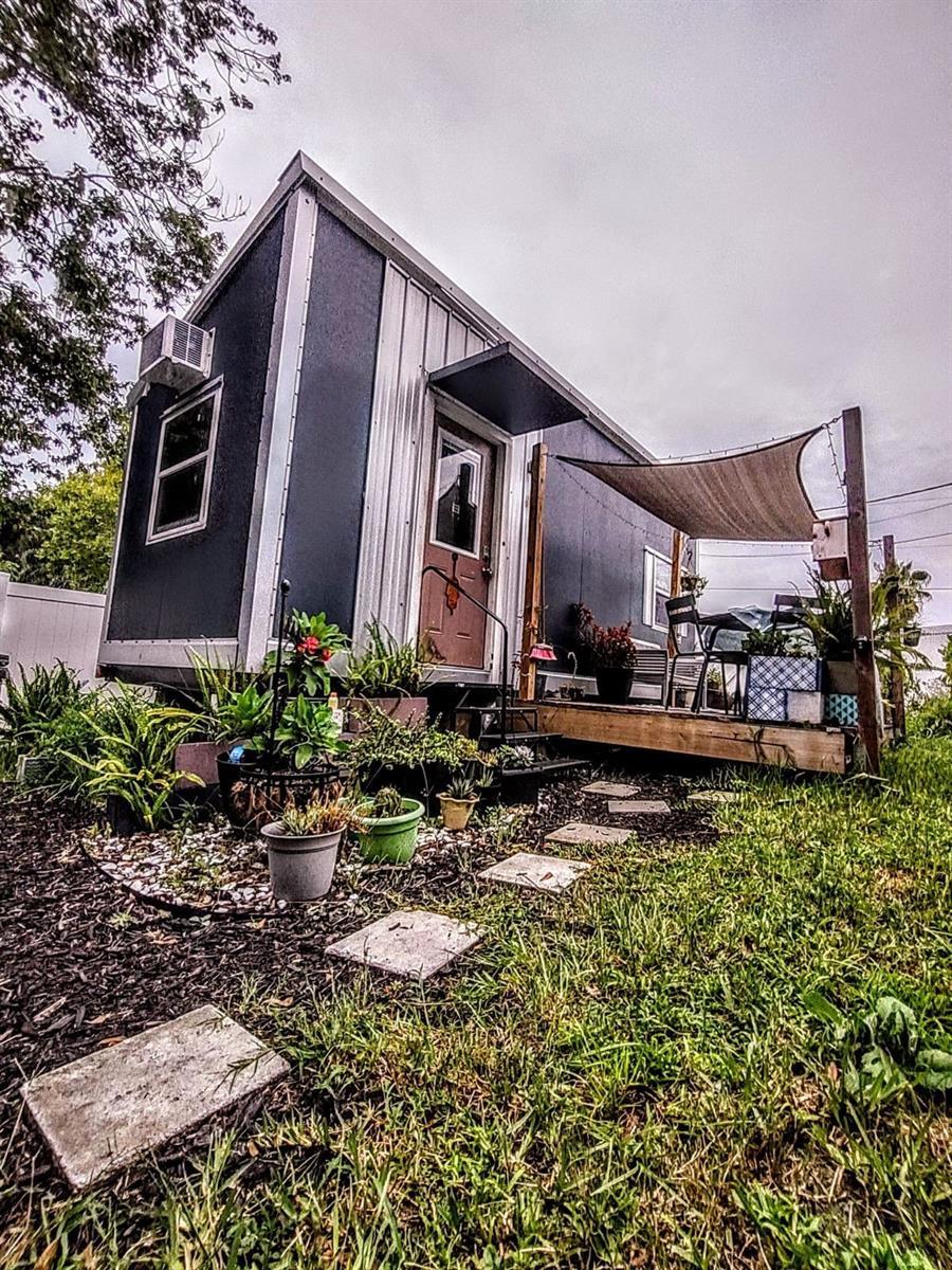 Photo of Listing #O6366956