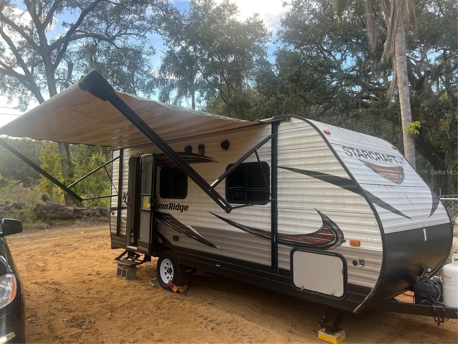 Photo of Listing #O6367966