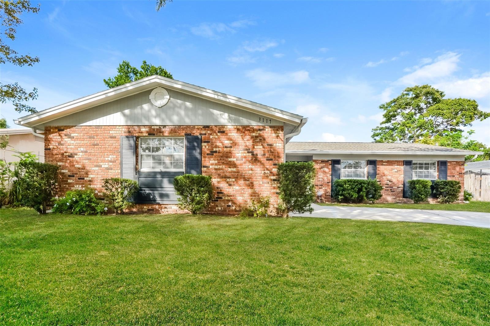 Photo of Listing #O6368350