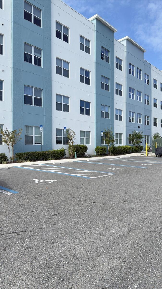 Photo of Listing #O6369209