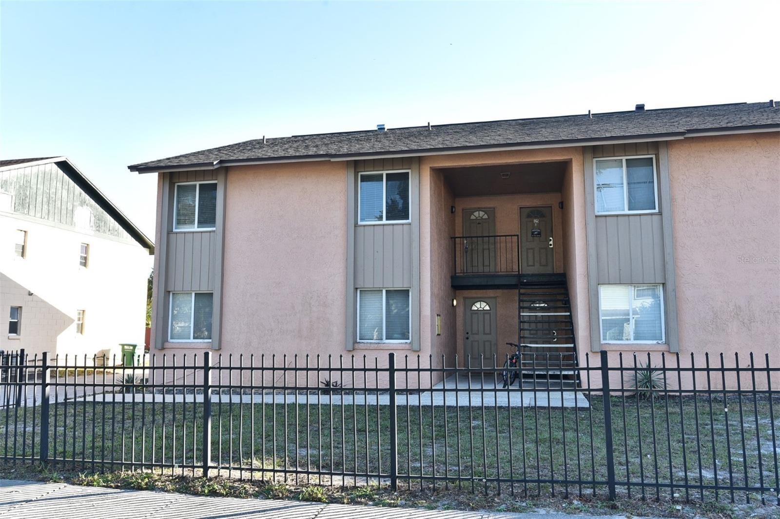 Photo of Listing #O6370526