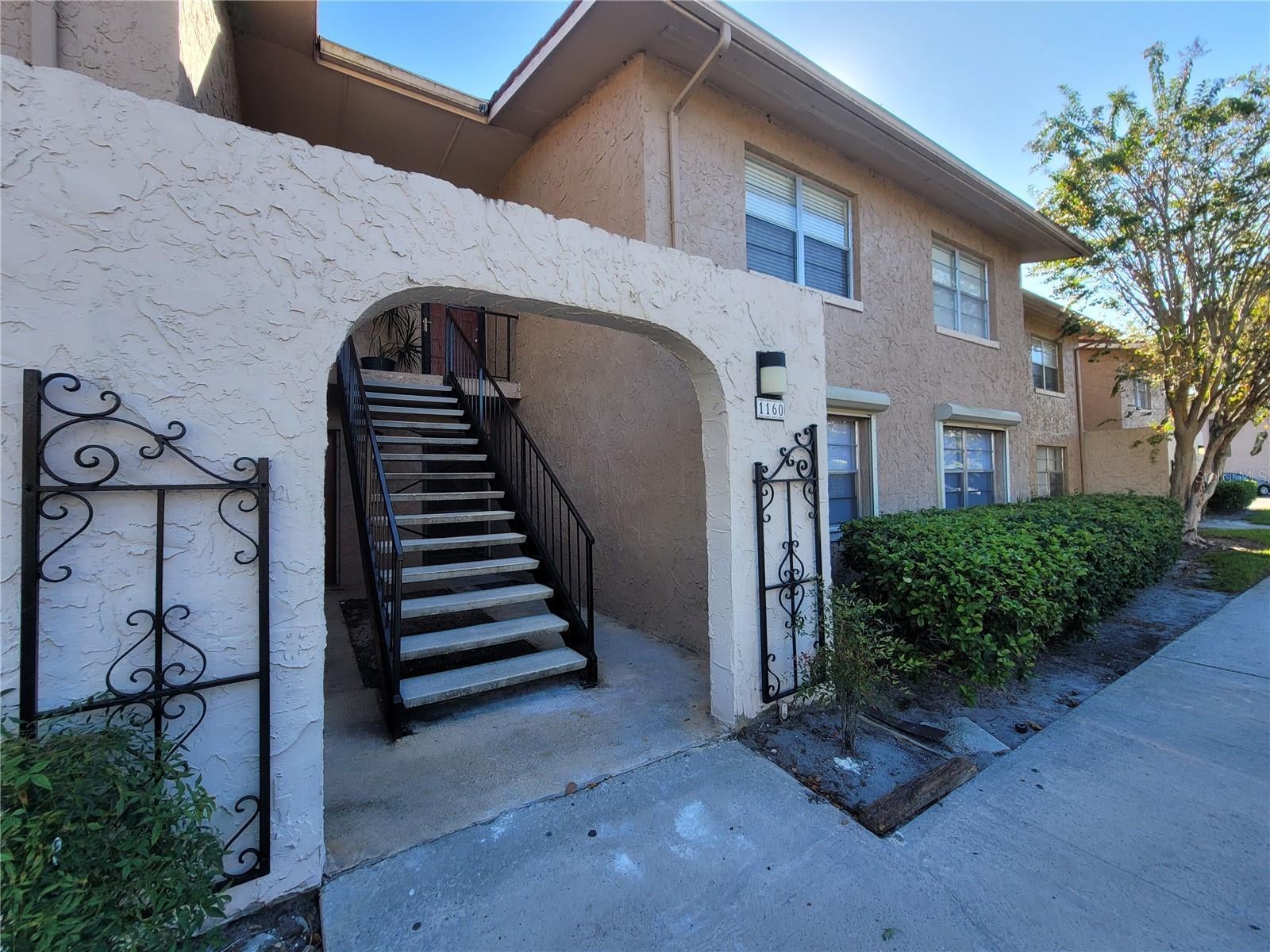 Photo of Listing #O6371852