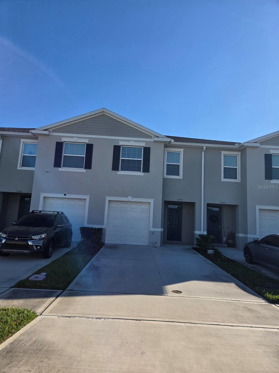 Photo of Listing #O6372303