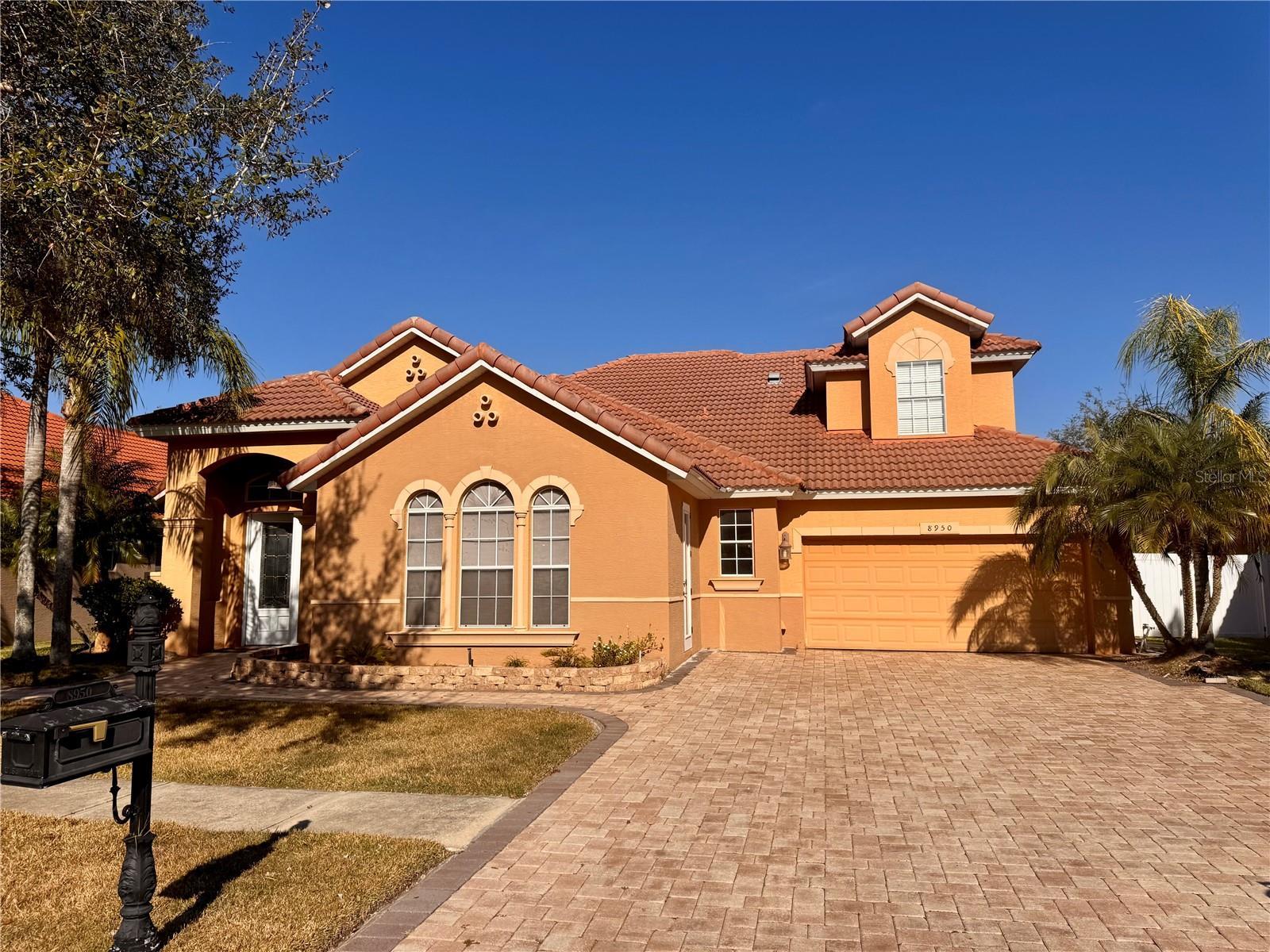 Photo of Listing #O6372430