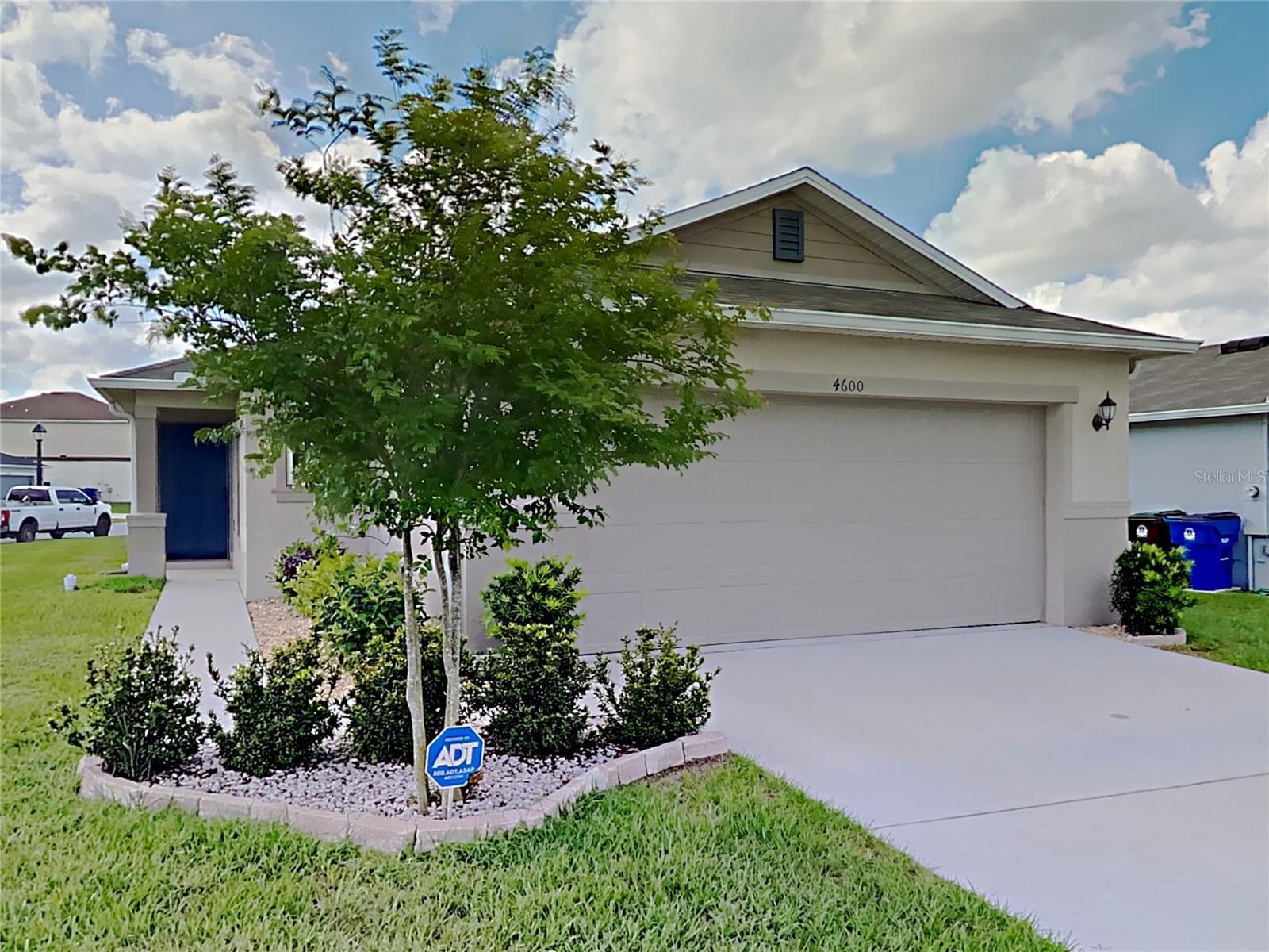 Photo of Listing #O6374124