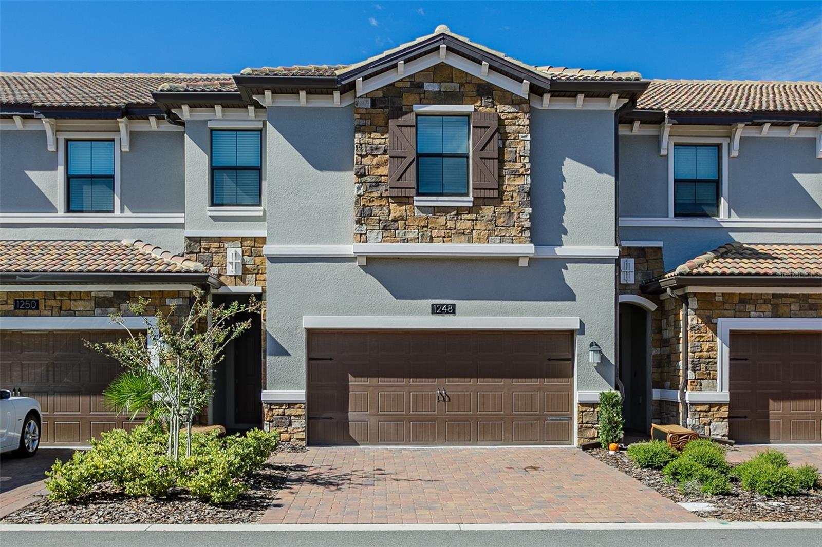 Photo of Listing #O6375158