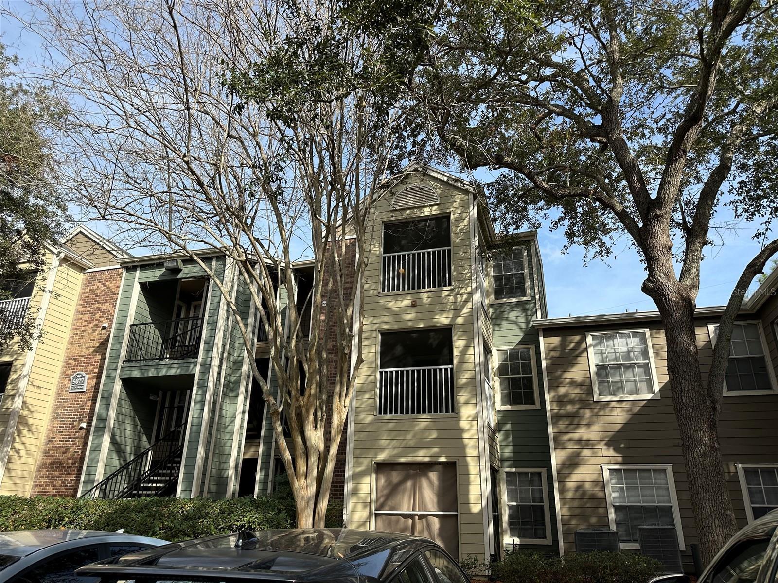 Photo of Listing #O6379047