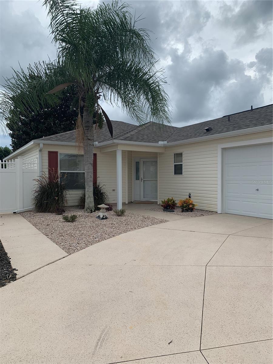 Photo of Listing #OM705637