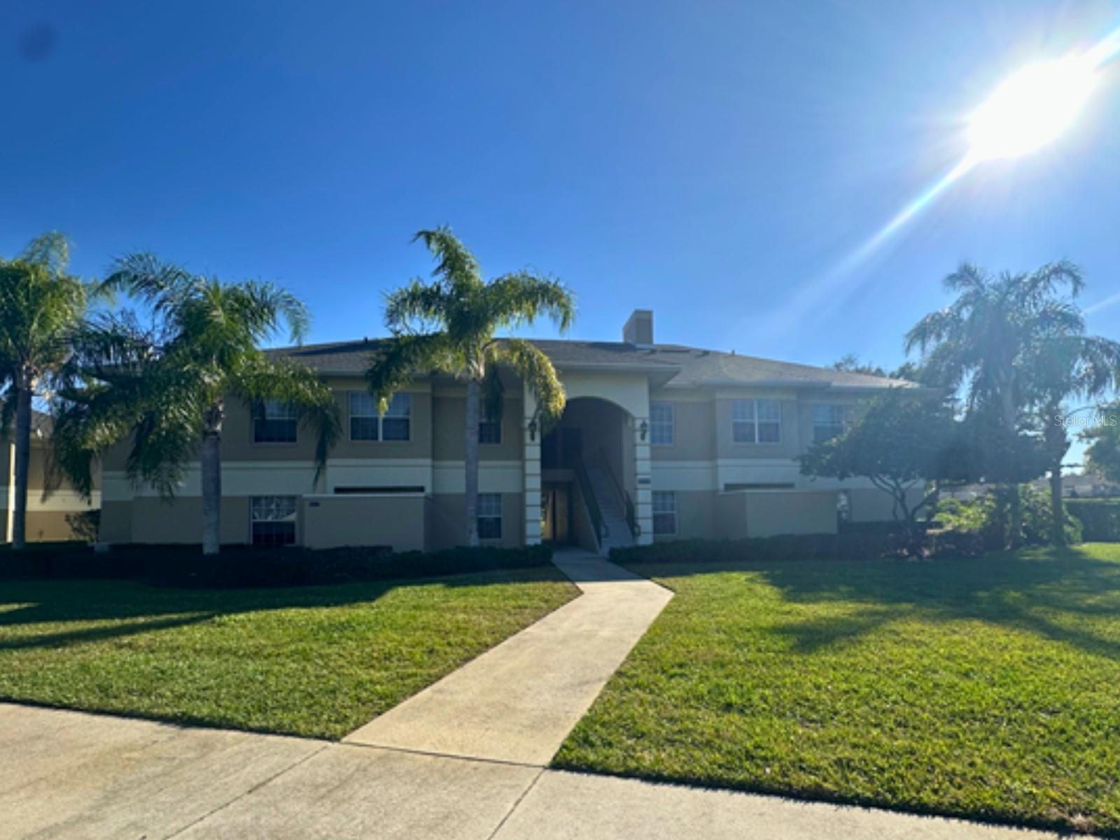 Photo of Listing #P4937460