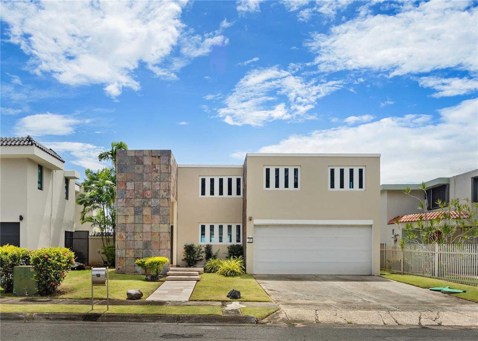 Photo of Listing #PR9116958