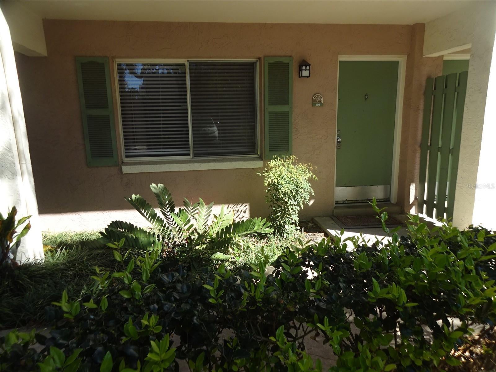 Photo of Listing #R4909050
