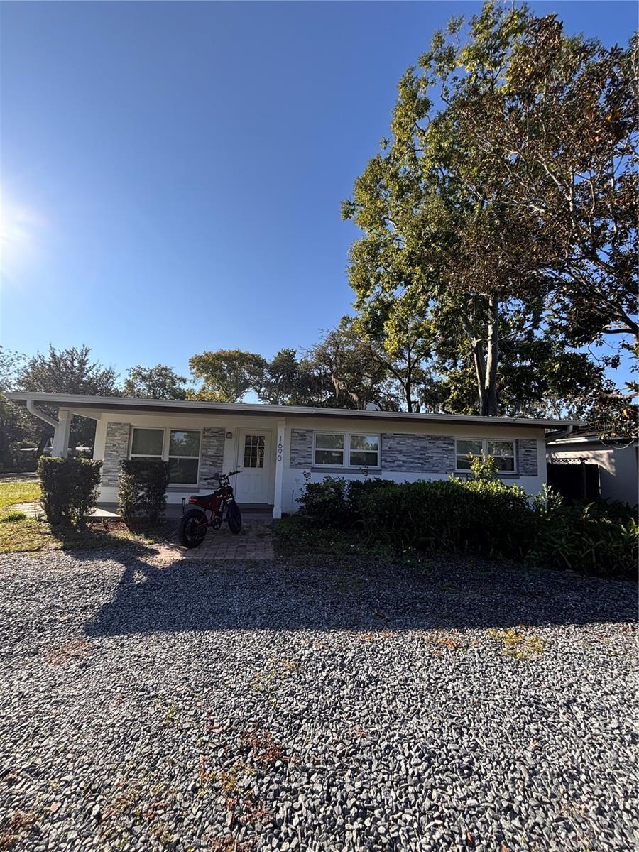 Photo of Listing #R4910293