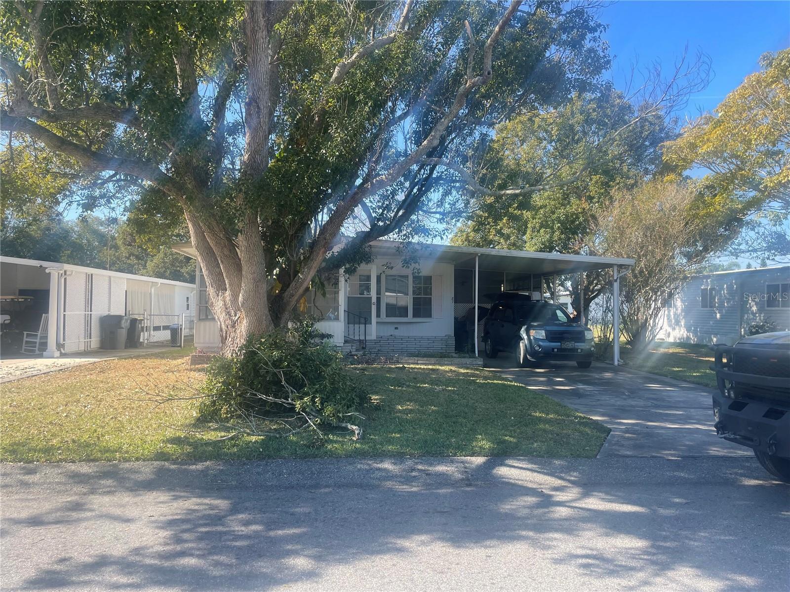 Photo of Listing #R4910532