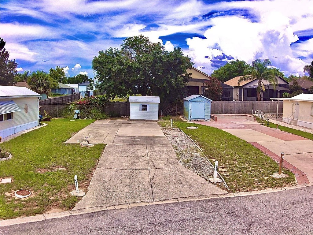 332 Canna Lane 146, DAVENPORT