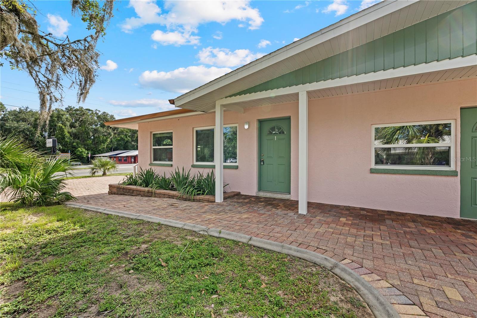 Photo of Listing #S5131944