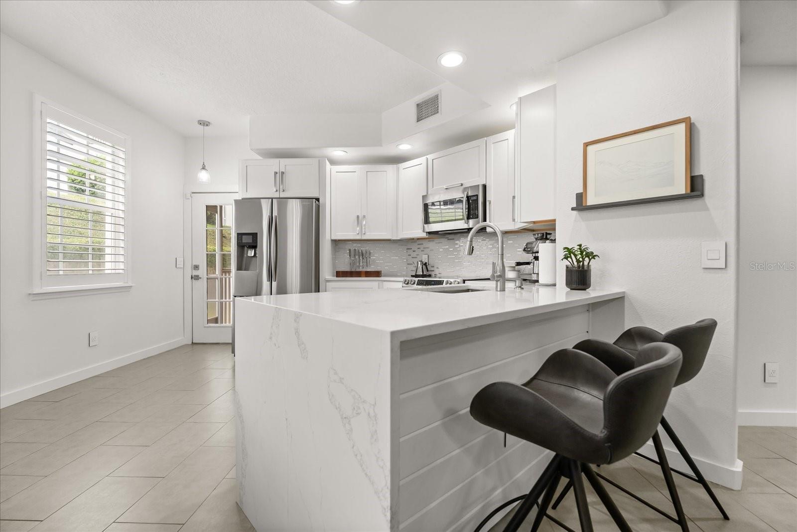 Photo of Listing #S5136034