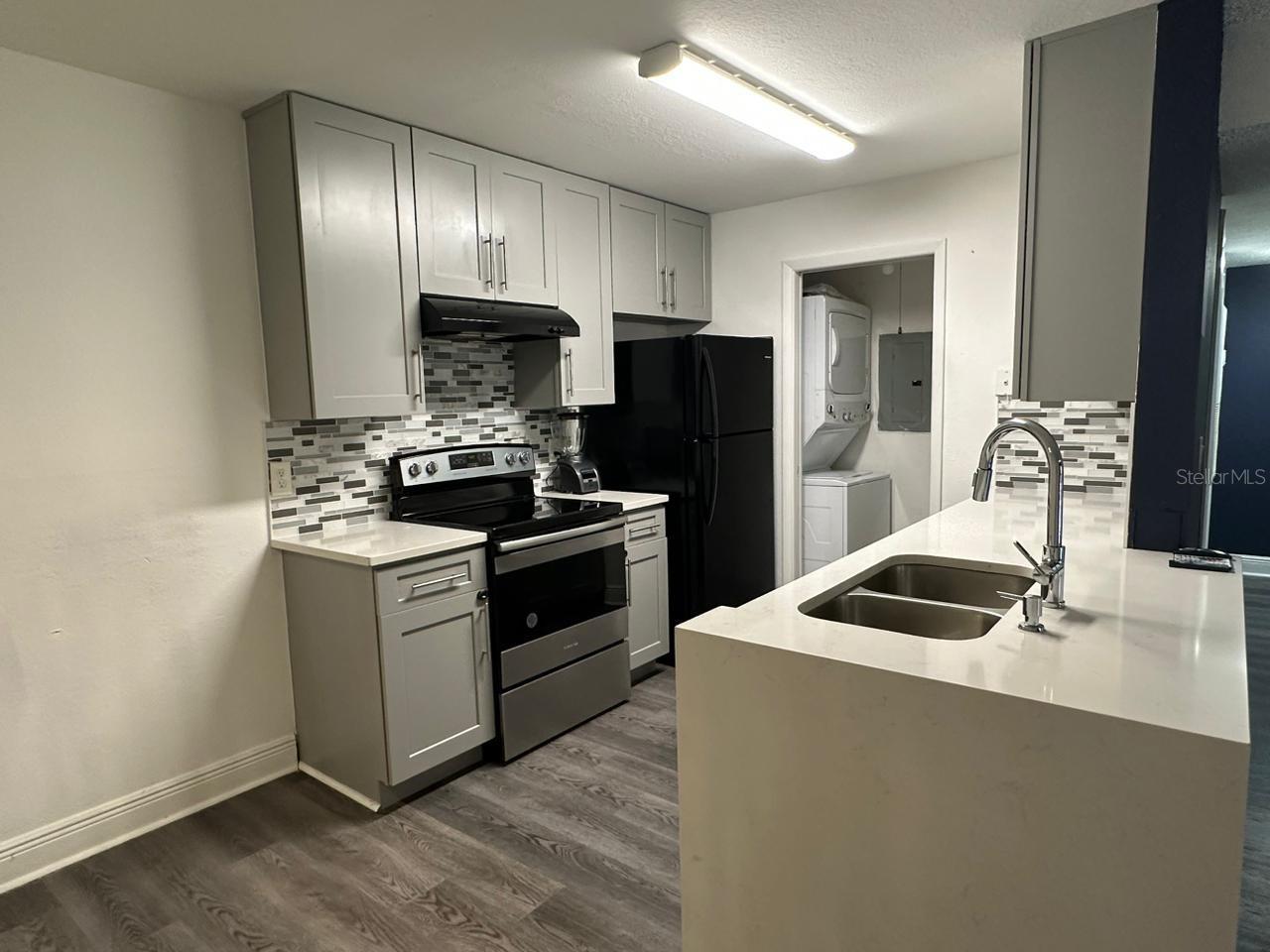 Photo of Listing #S5136334