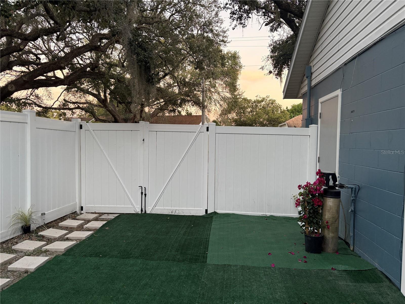 Photo of Listing #S5140671