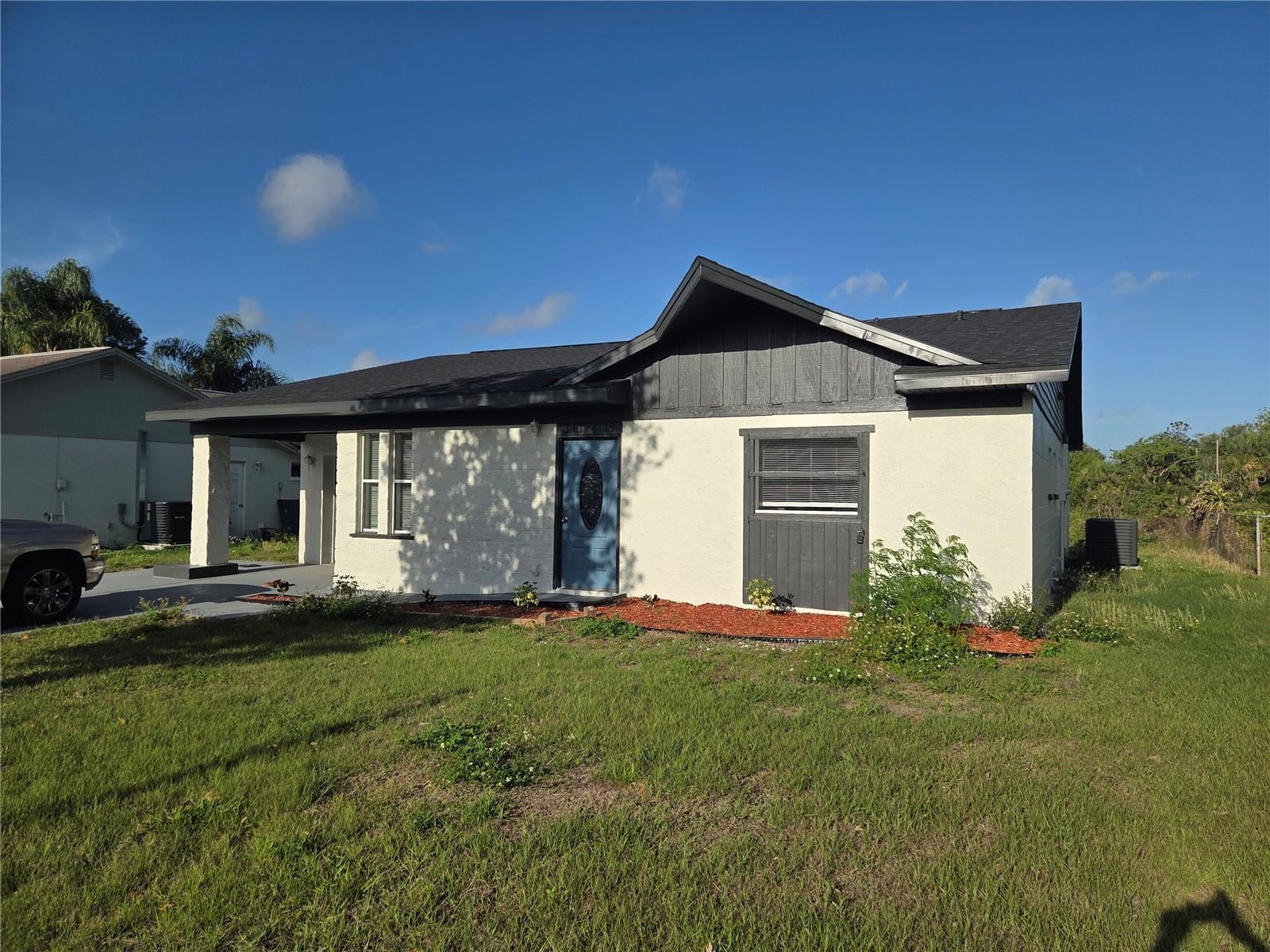 Photo of Listing #TB8377162