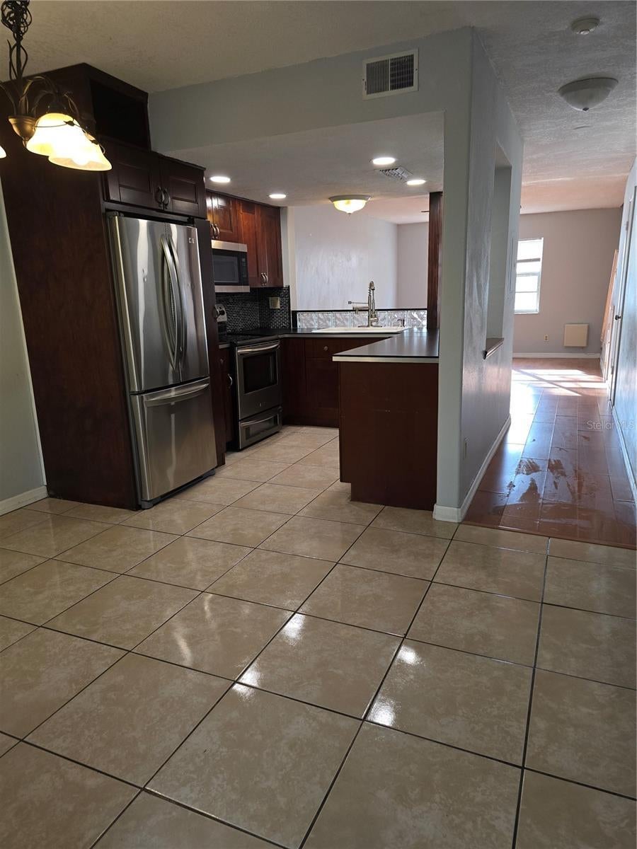 Photo of Listing #TB8390079