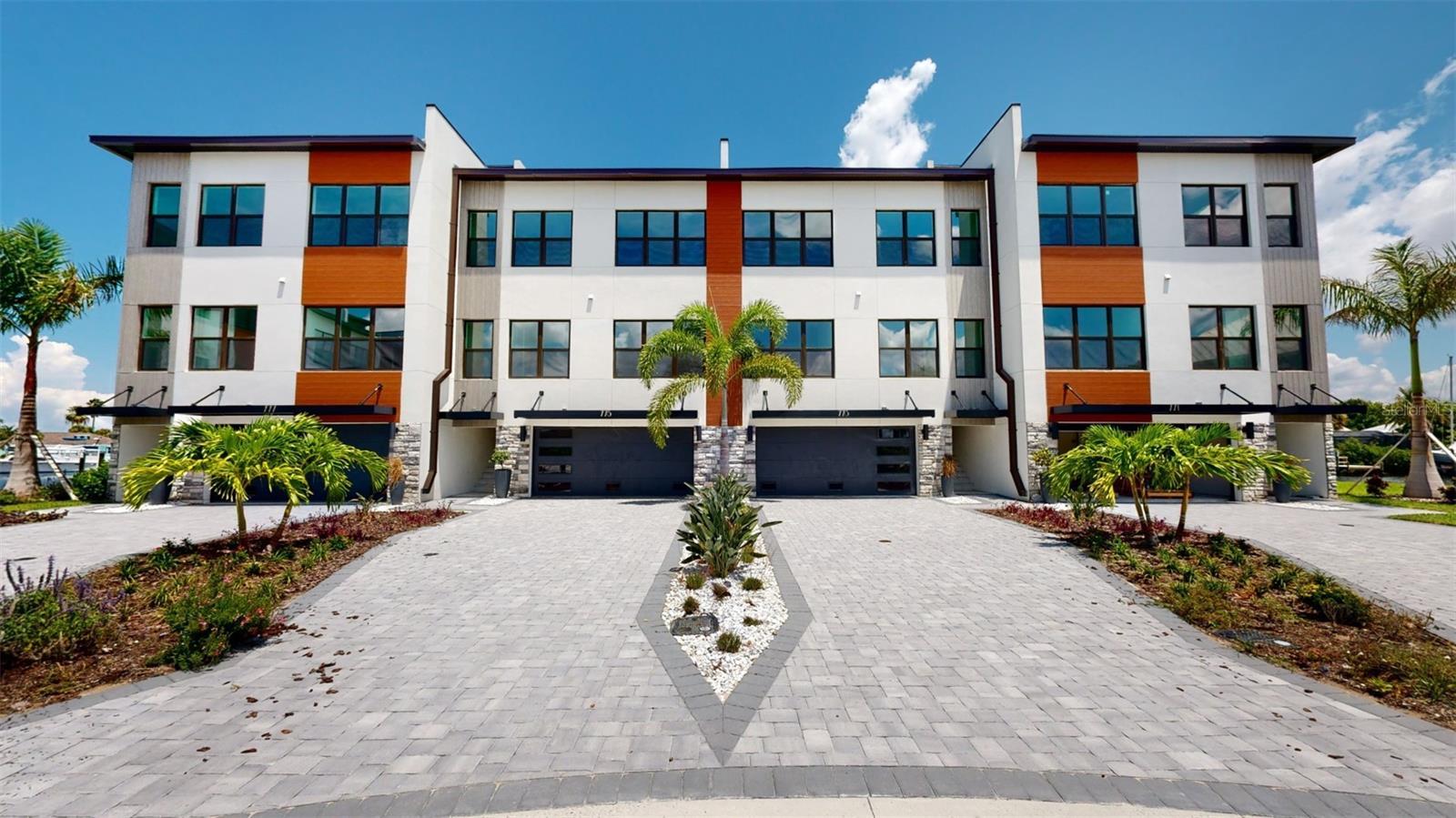 Photo of Listing #TB8391249