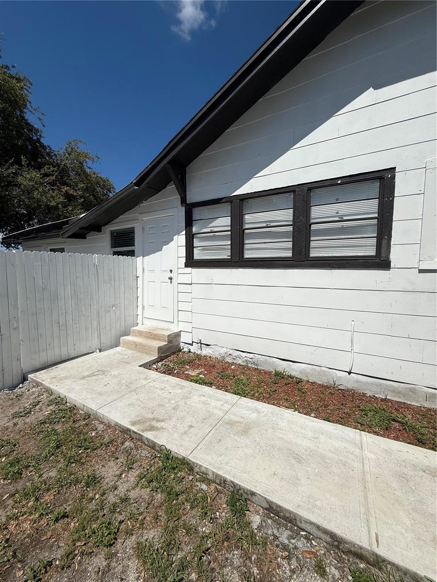 Photo of Listing #TB8398299