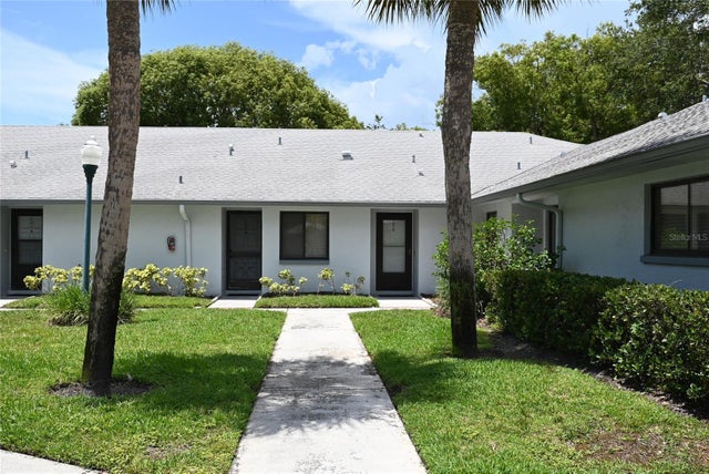 2765 Countryside Boulevard 106, CLEARWATER