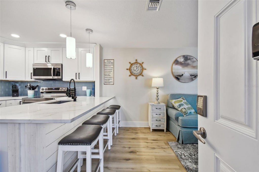 315 Medallion Boulevard E MADEIRA - Mfrtb8410648 4 3a375dcec74cc0ad494436a3ff5b1dd0 L