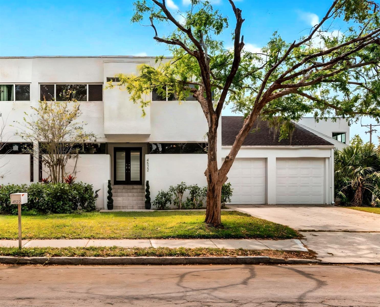 Photo of Listing #TB8433032