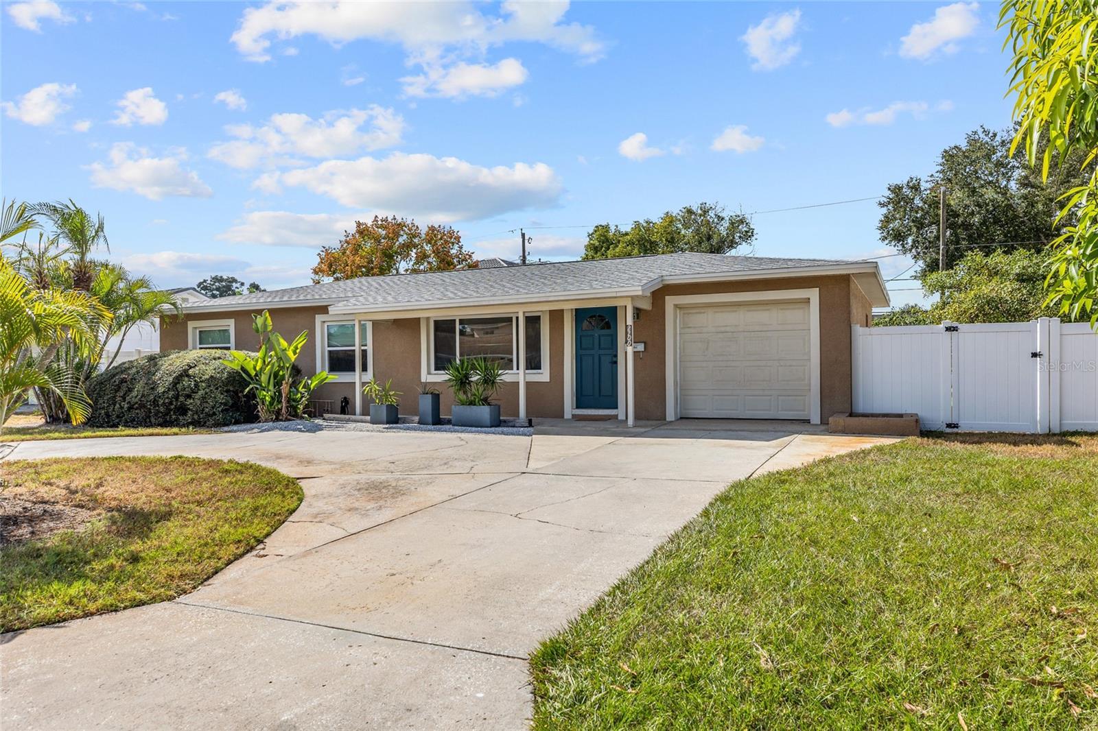 Photo of Listing #TB8441538