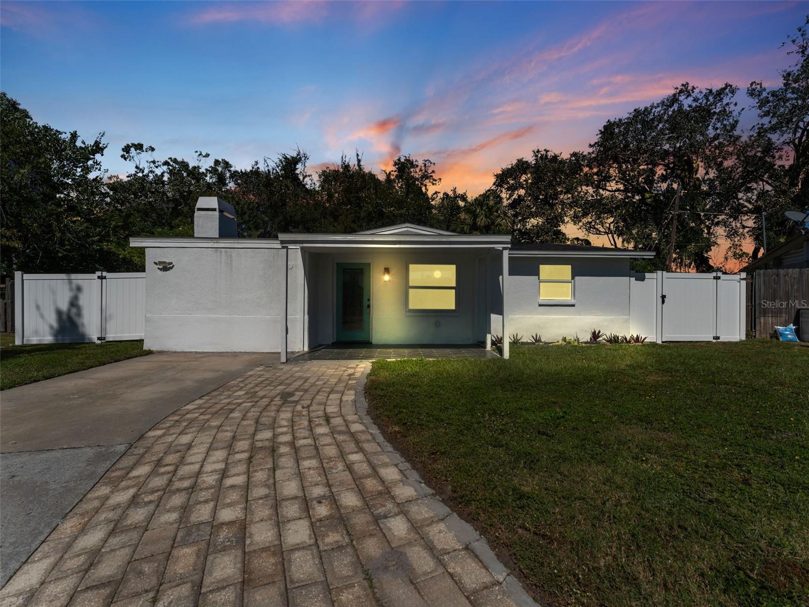 Photo of Listing #TB8442132